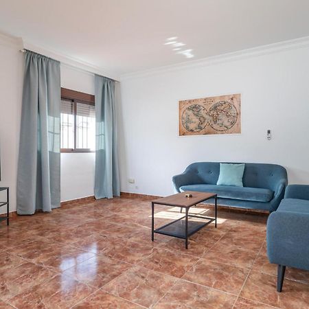 Lovely Home In Benalmadena With Kitchen Ngoại thất bức ảnh
